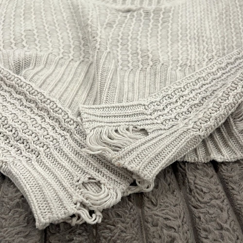 DL1961 Distressed Sweater - Picture 5 of 6